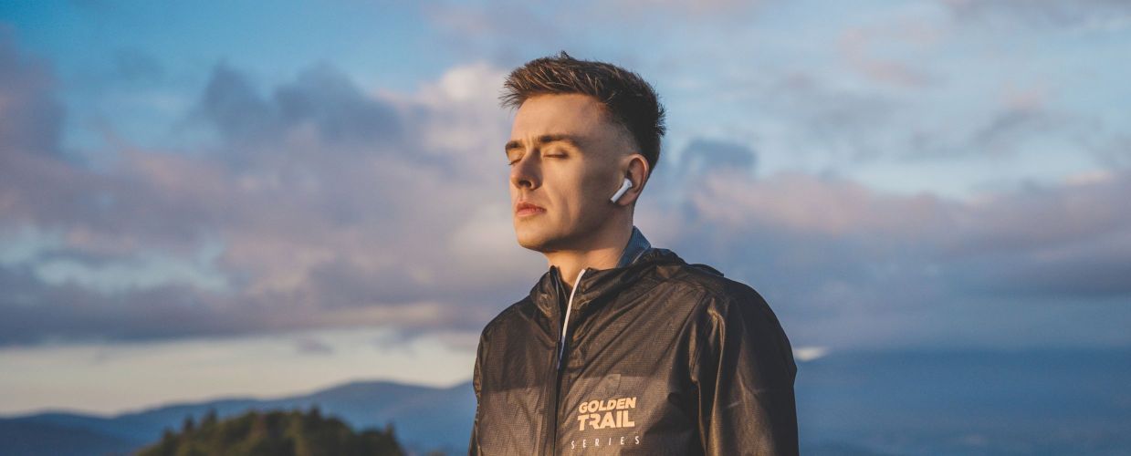 ANC – kas tai yra ir kaip veikia aktyvus triukšmo slopinimas?