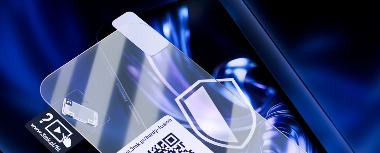 Kokį telefono stiklą pasirinkti – grūdintą ar hibridinį?