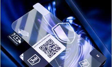 Kokį telefono stiklą pasirinkti – grūdintą ar hibridinį?