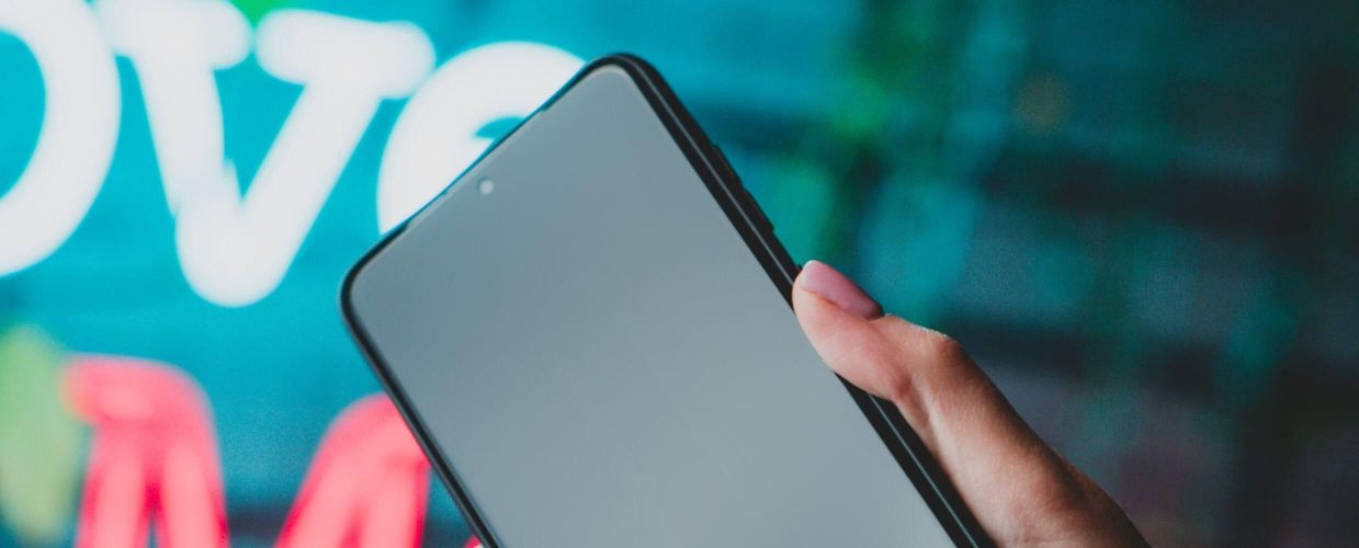 Kas reiškia grūdintas stiklas 9H?