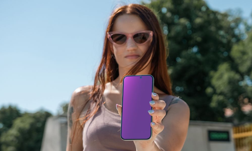 folia-hydrozelowa-czy-szklo-hartowane-2