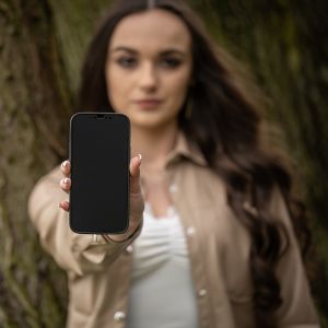 folia-ochronna-na-telefon-ktora-wybrac